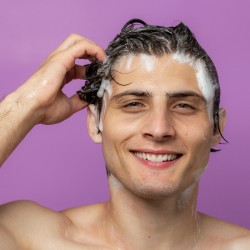 Shampoo for dandruff scalp