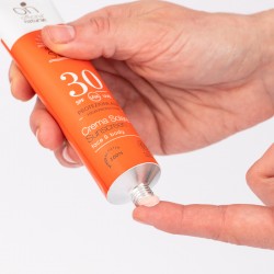 Sunscreen SPF 30 in Aluminium tube